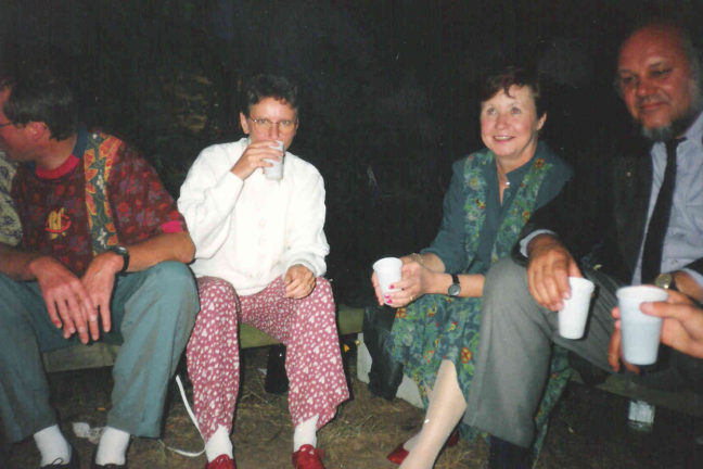 Anette Schramm mit Ehemann Gerhard (links) sowie Frau Thyssen mit Ehemann (rechts)