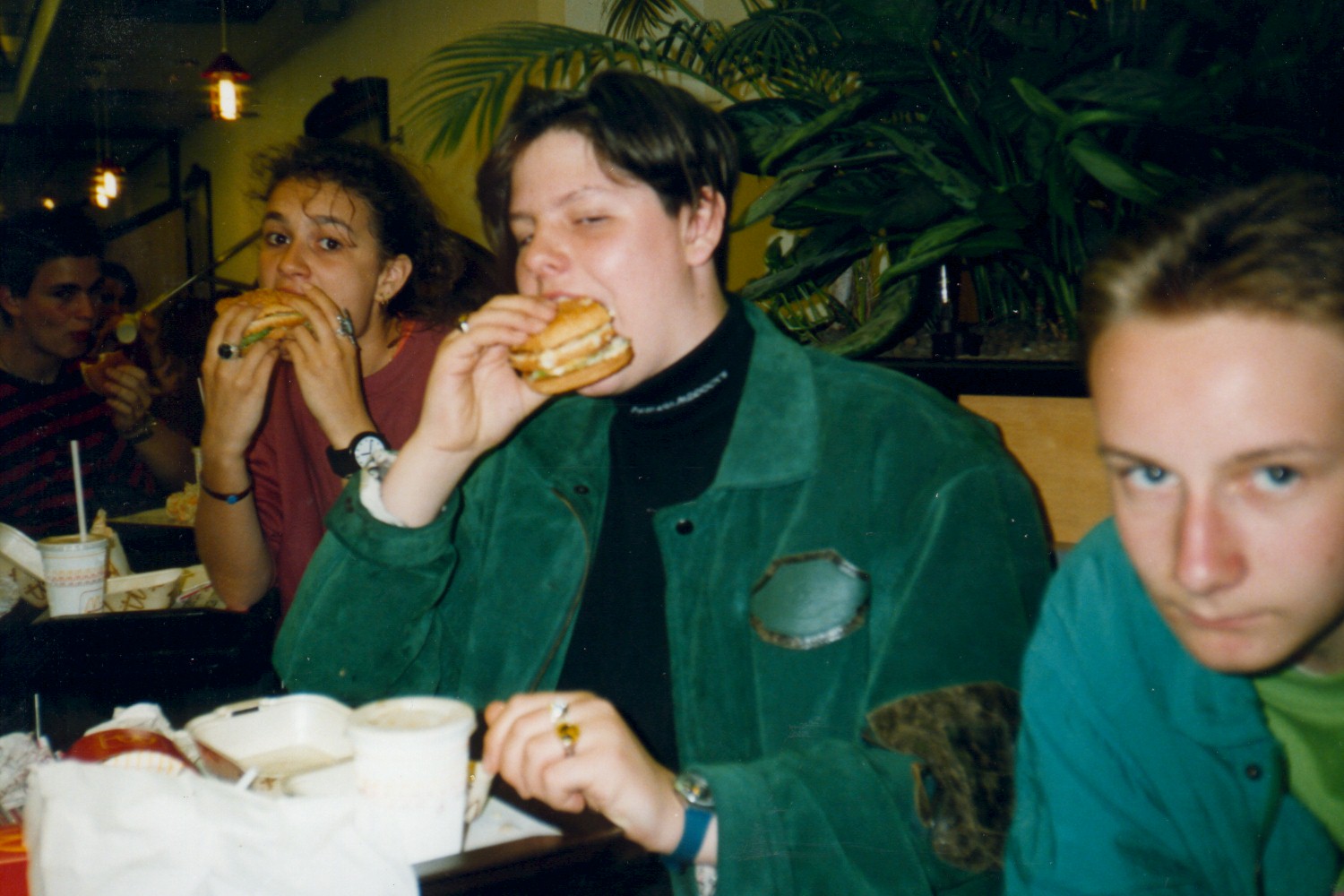 Rupert und Teja müssen nicht auf die Figur achten